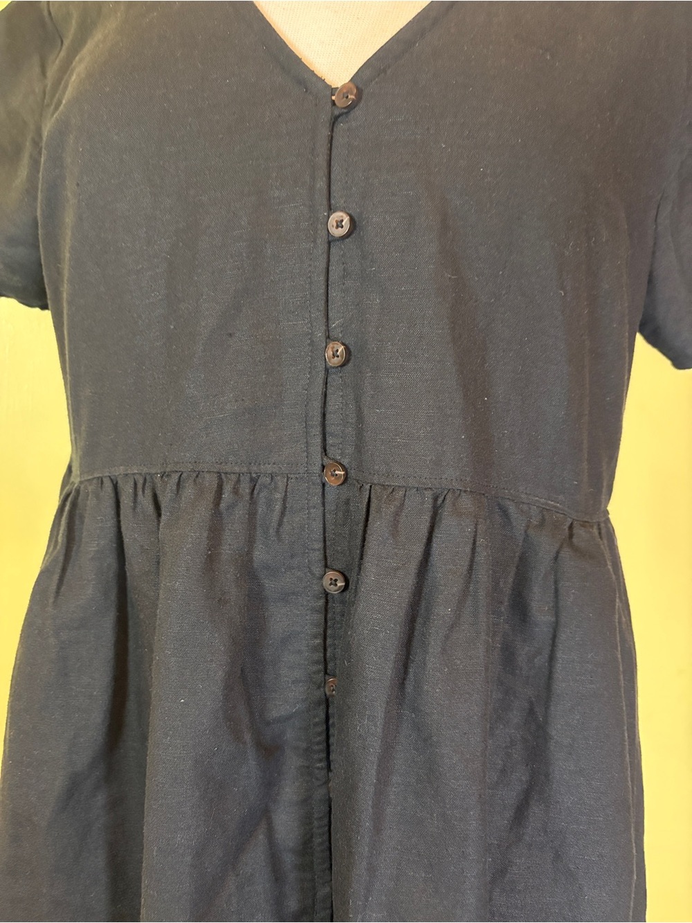 Madewell Linen V-Neck Button-Front Mini Dress - Picture 2 of 7